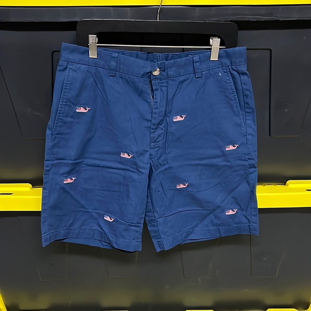 VV shorts